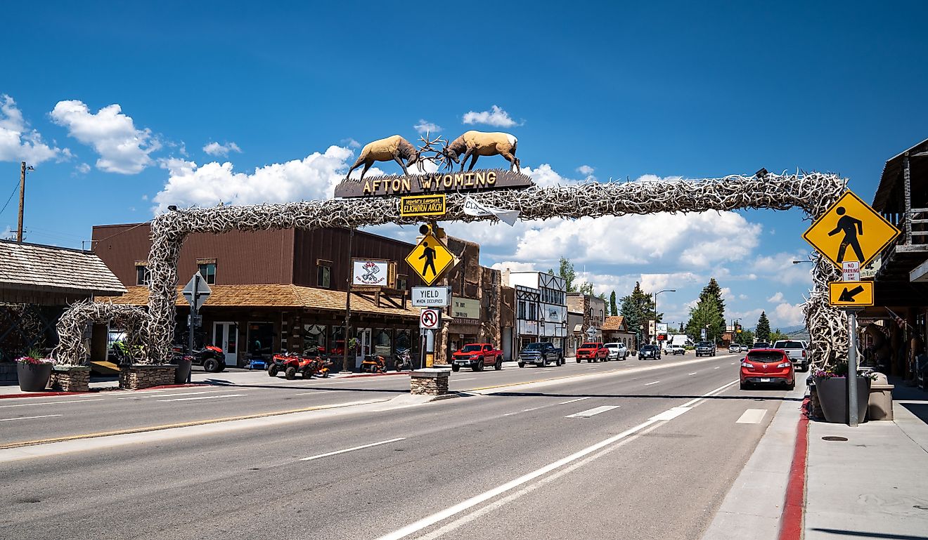 Famous elk antler arch in the downtown area of Afton, Wyoming. Image credit melissamn via Shutterstock