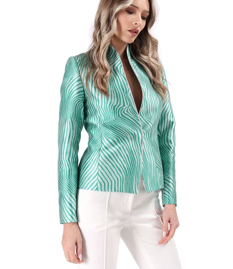 Elegant jacket made of silk fabric