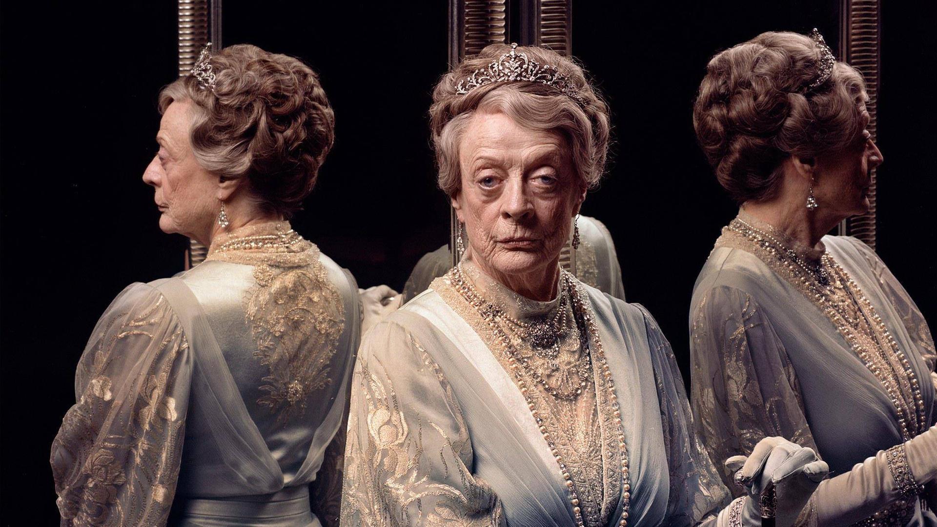 Maggie Smith, Downton Abbey