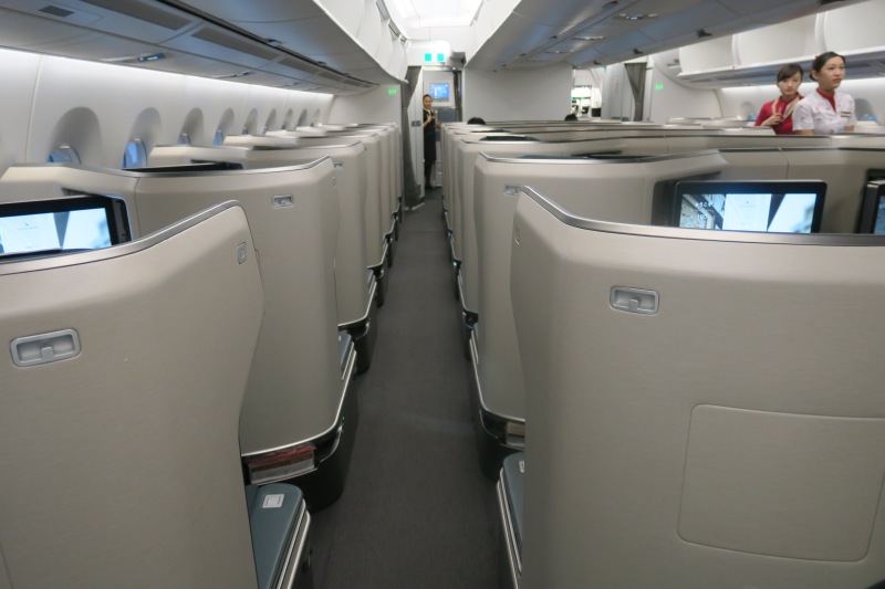 Review: Cathay Pacific A350 Business Class (TPE-HKG) - Young Travelers ...