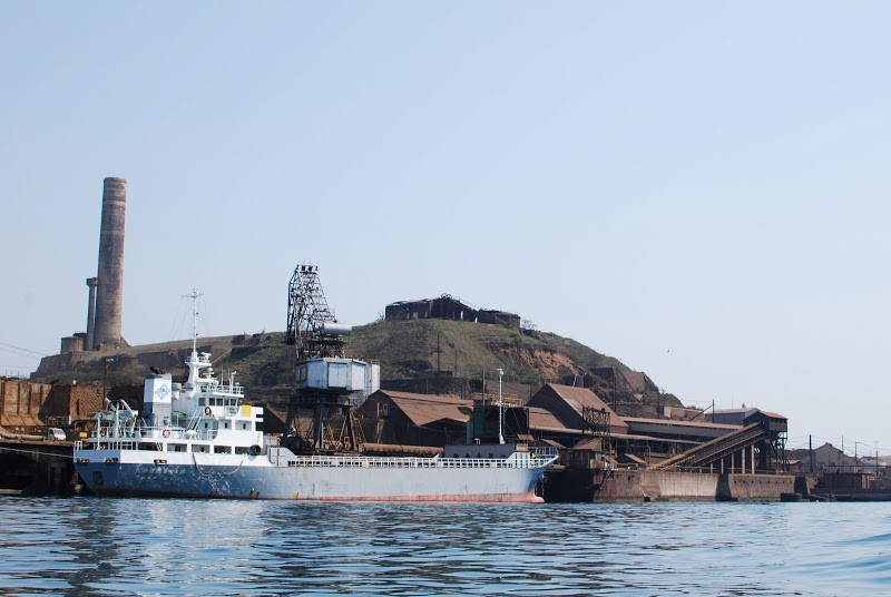 瀬戸内海の産業遺産、四阪島（しさかじま） The Shisaka island, industrial heritage in Seto Inland Sea.